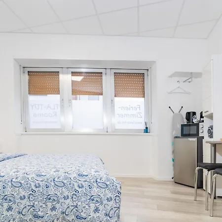 Private #3 With Queen Size, Ground Floor, Ac, 2min To Rab Апартаменты Рамштайн-Мизенбах