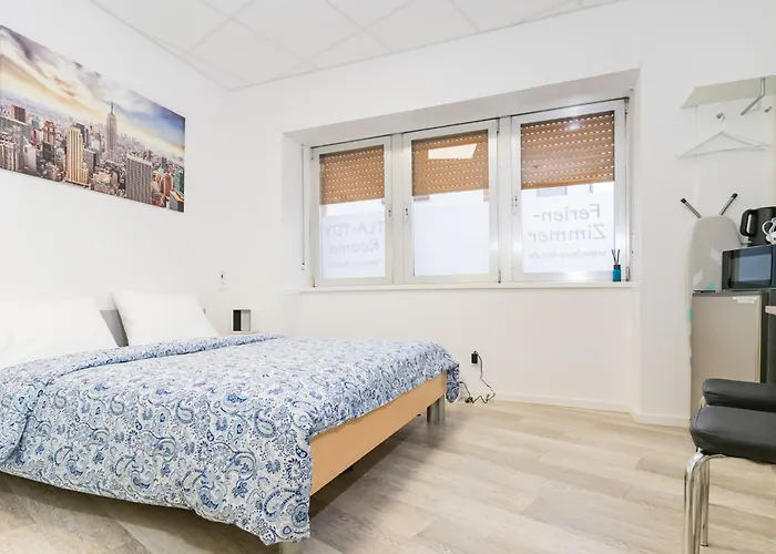 Private #3 With Queen Size, Ground Floor, Ac, 2min To Rab *