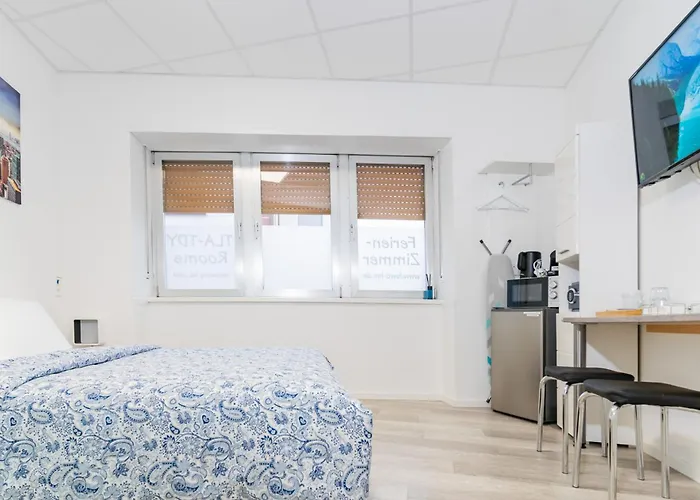 Private #3 With Queen Size, Ground Floor, Ac, 2min To Rab Appartamento Ramstein-Miesenbach