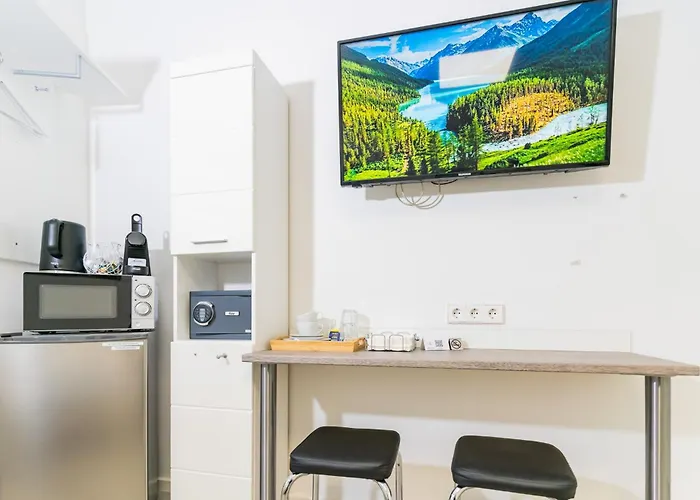 Private #3 With Queen Size, Ground Floor, Ac, 2min To Rab Ramstein-Miesenbach